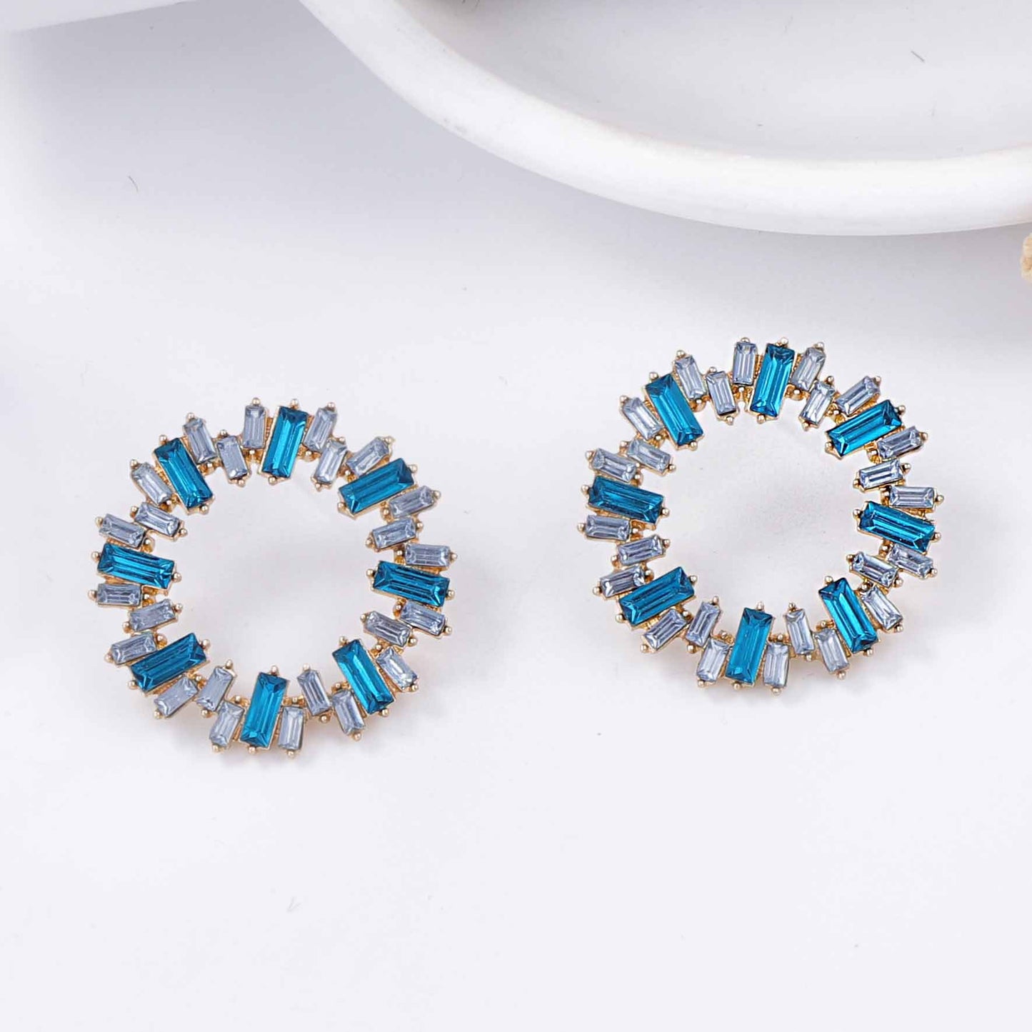 Orecchino stupendo per uso quotidiano