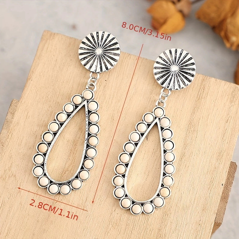 Orecchino artigianale delicato