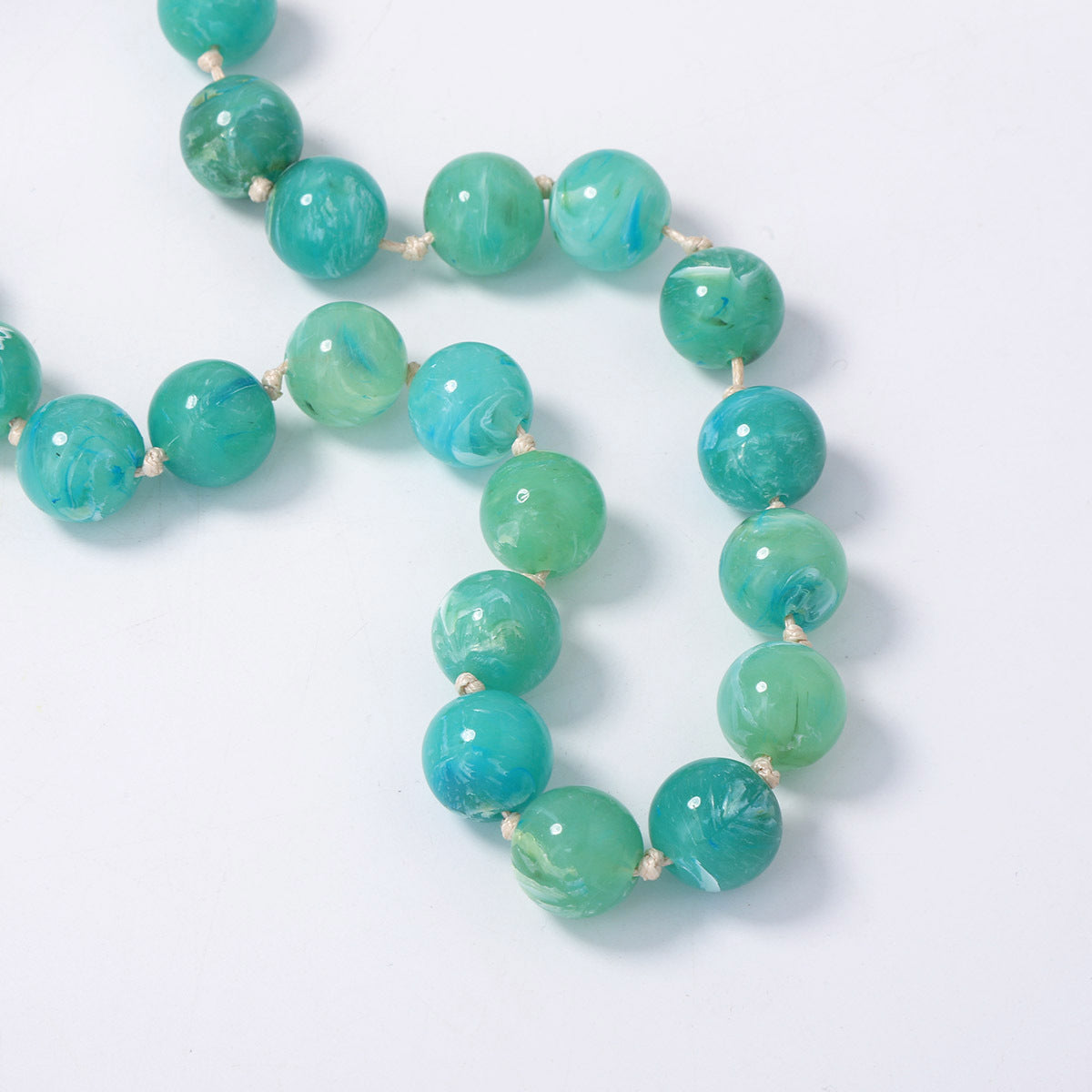 Gioiello artigianale delicato