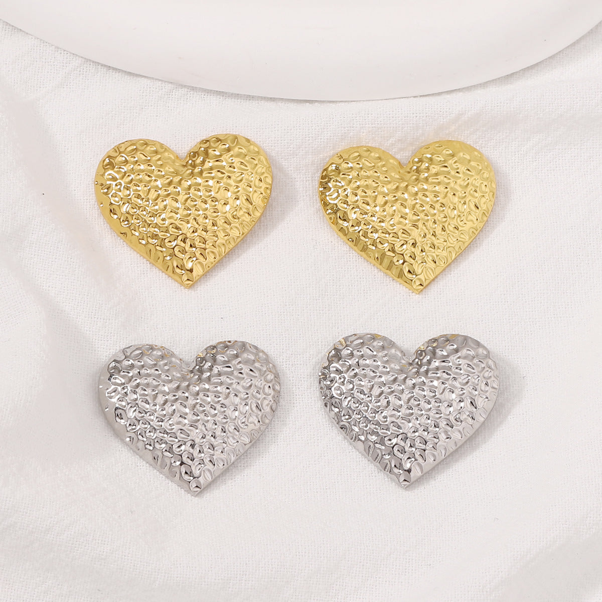 Orecchino stupendo per uso quotidiano