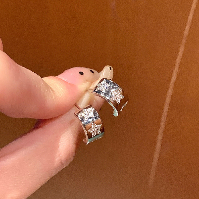 Orecchino romantico per momenti speciali