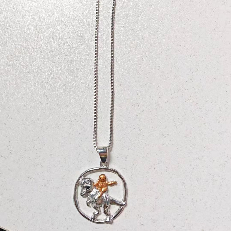 Collana bellissimo con stile unico