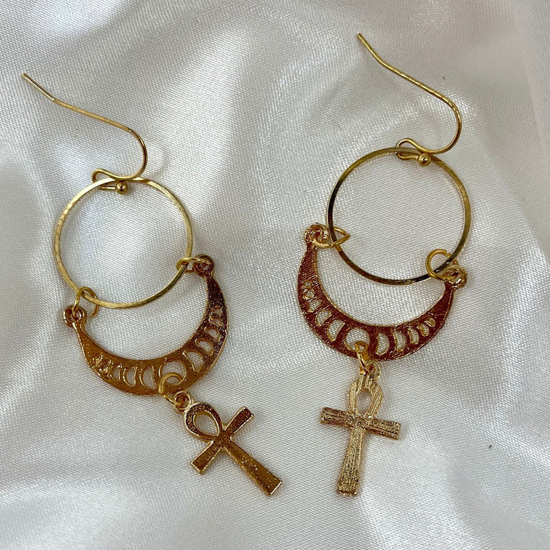 Orecchino classico dal fascino senza tempo