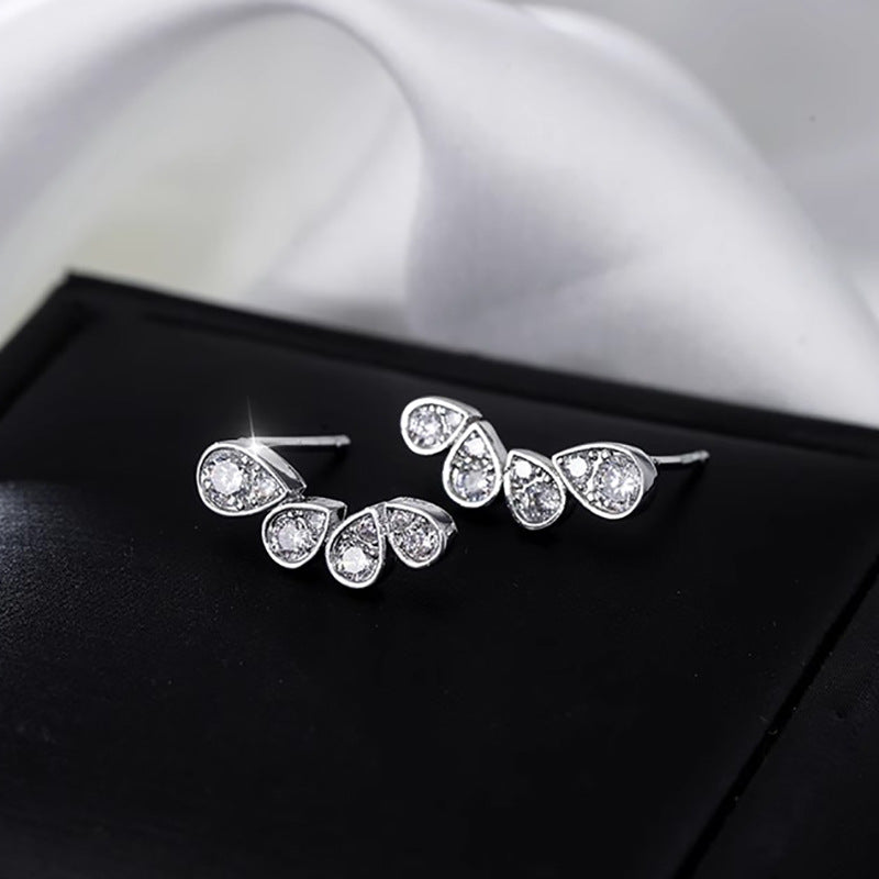 Orecchino classico dal fascino senza tempo