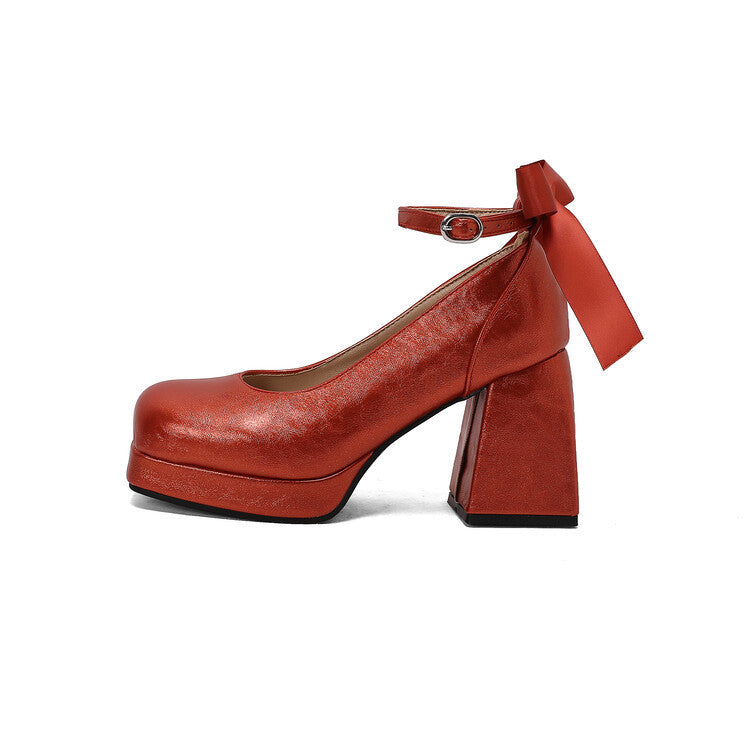 Scarpe Ortopediche Aggraziate dal Look Moderno