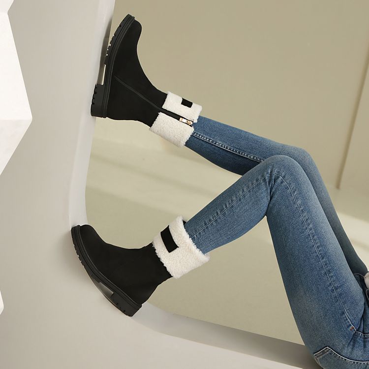 Stivali Ortopediche Aggraziate dal Look Moderno