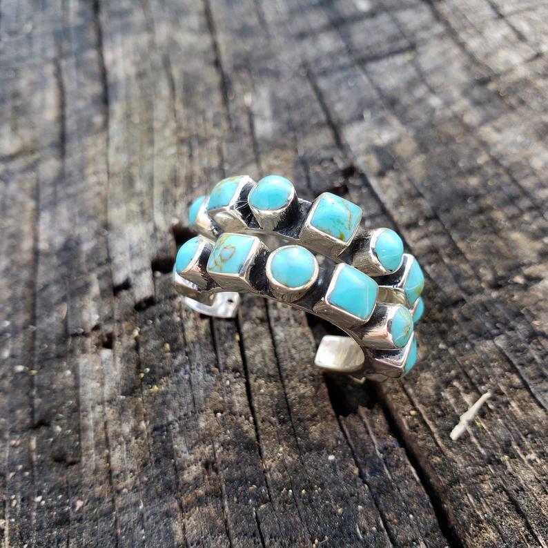 Orecchino bellissimo con stile unico