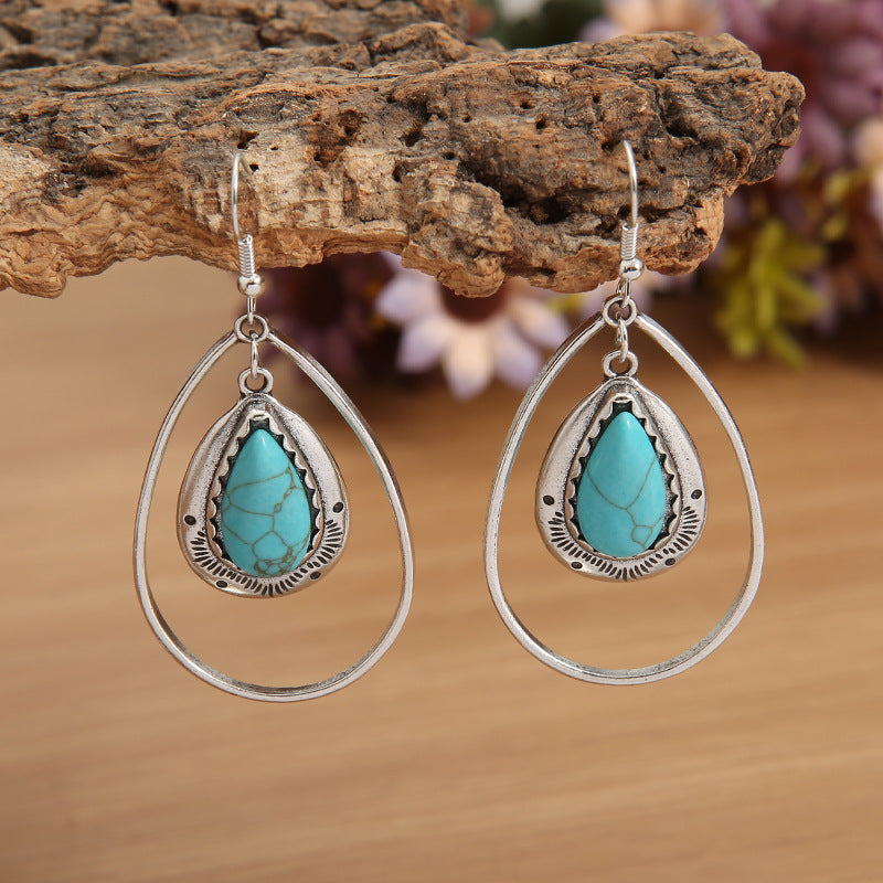 Orecchino vintage fatto a mano