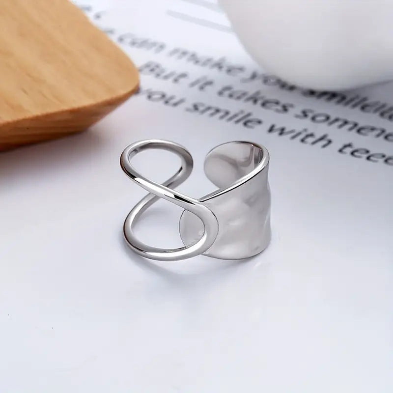 Anello elegante per ogni occasione