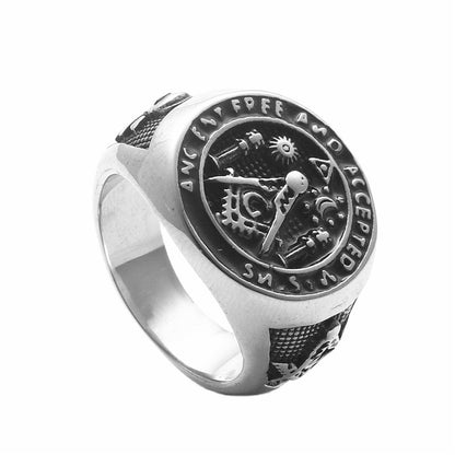 Anello classico dal fascino senza tempo