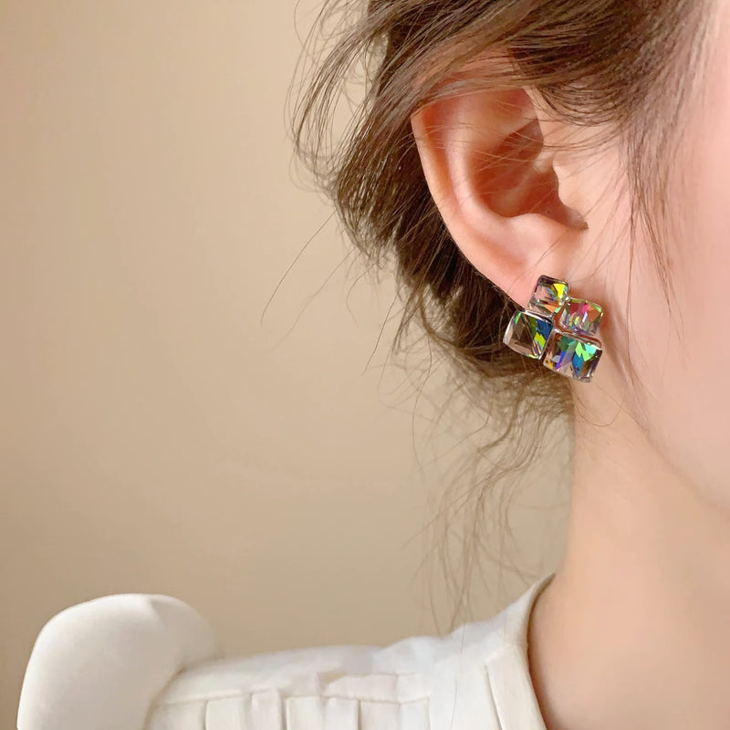 Orecchino stupendo per uso quotidiano