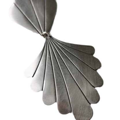 Orecchino classico dal fascino senza tempo