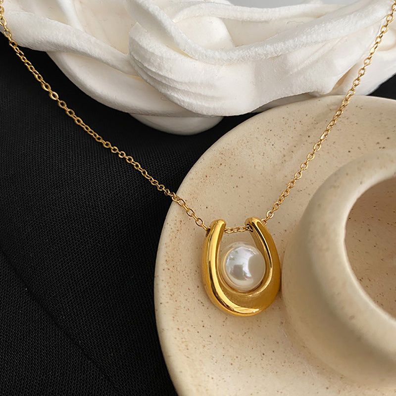 Gioiello bellissimo con stile unico