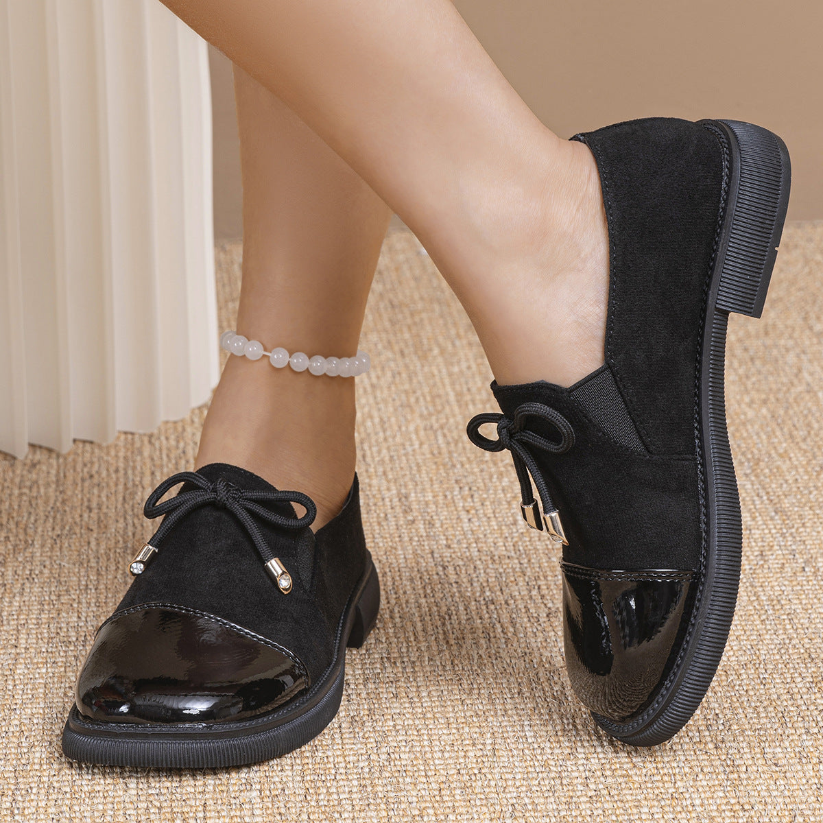 Scarpe Ortopediche Aggraziate dal Look Moderno