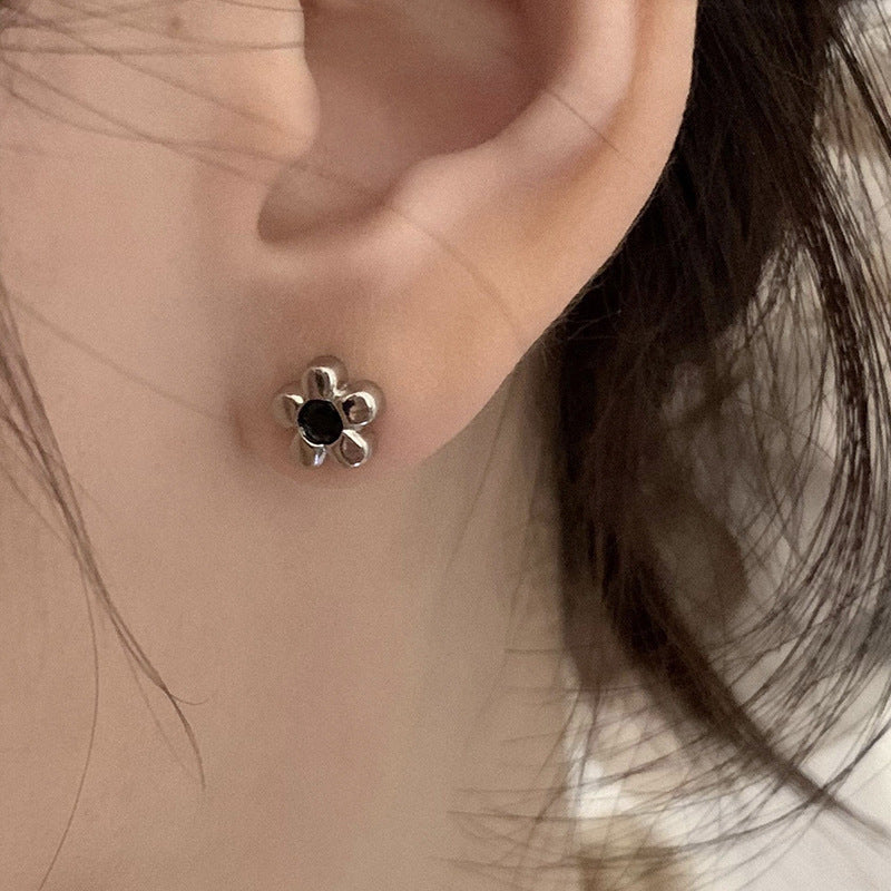 Orecchino classico dal fascino senza tempo