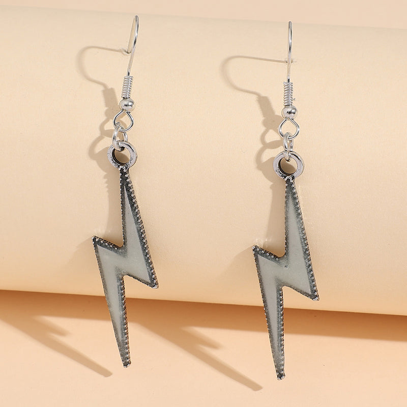 Orecchino bellissimo con stile unico