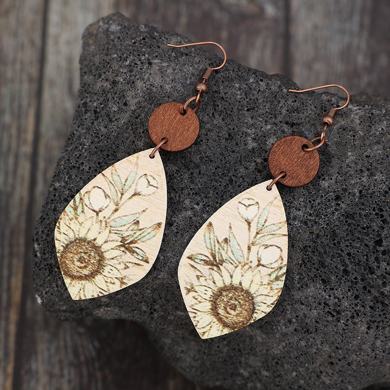 Orecchino artigianale delicato