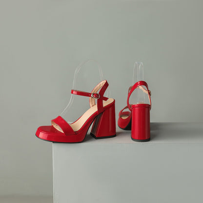 Sandali Ortopediche Aggraziate dal Look Moderno