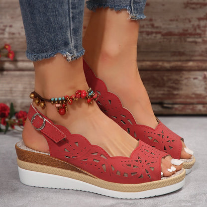 Sandali Ortopediche Aggraziate dal Look Moderno