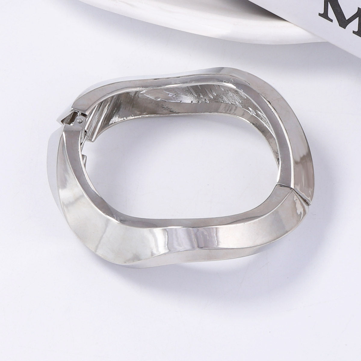 Bracciale bellissimo con stile unico