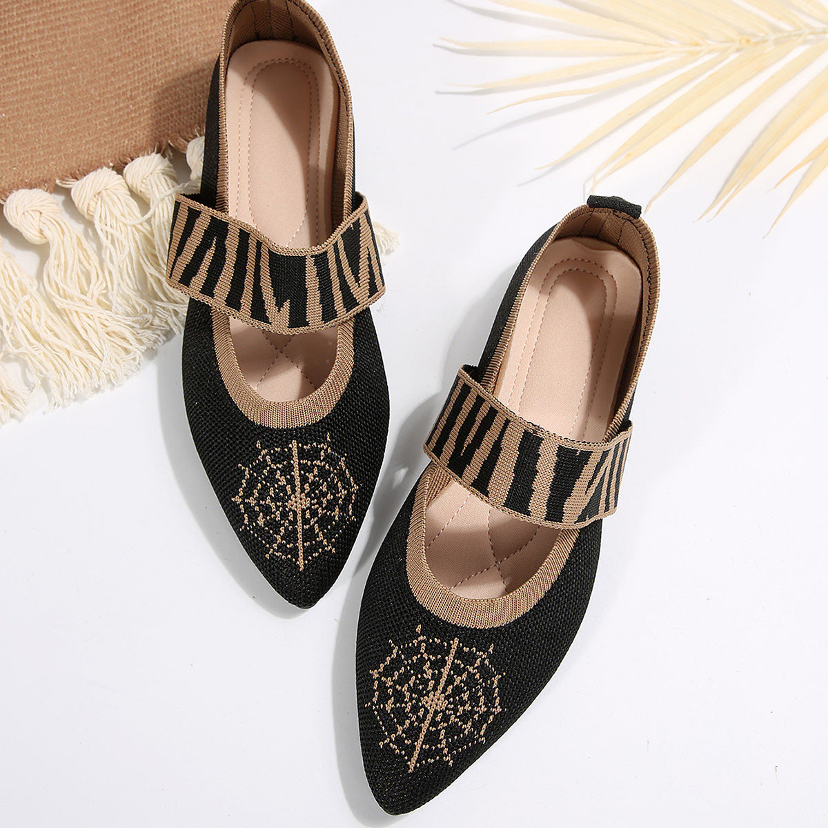 Scarpe Ortopediche Aggraziate dal Look Moderno