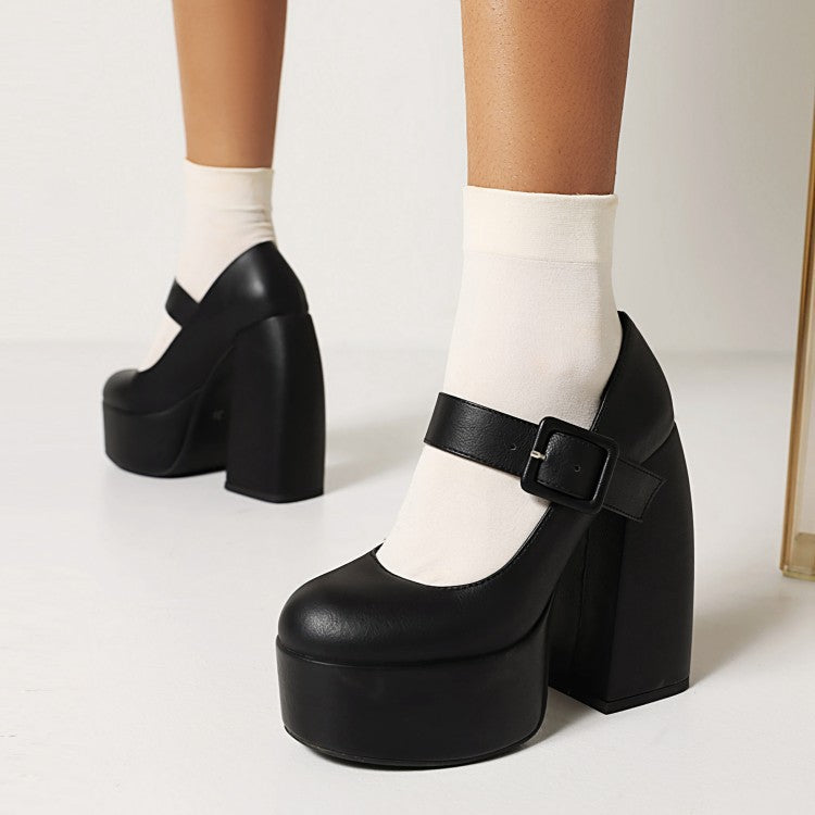 Scarpe Ortopediche Aggraziate dal Look Moderno