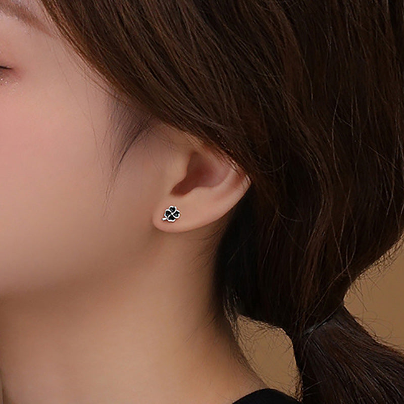 Orecchino stupendo per uso quotidiano