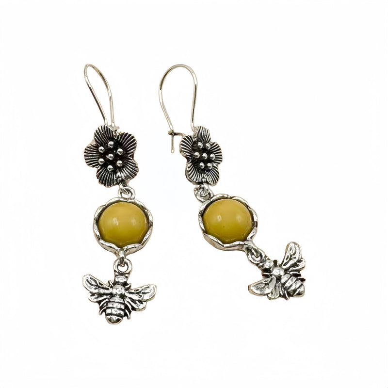 Orecchino artigianale delicato