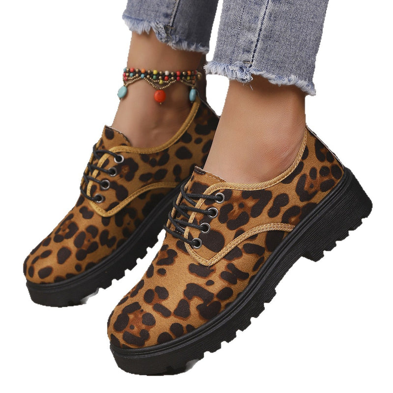 Scarpe Ortopediche Eleganti per Ogni Passo