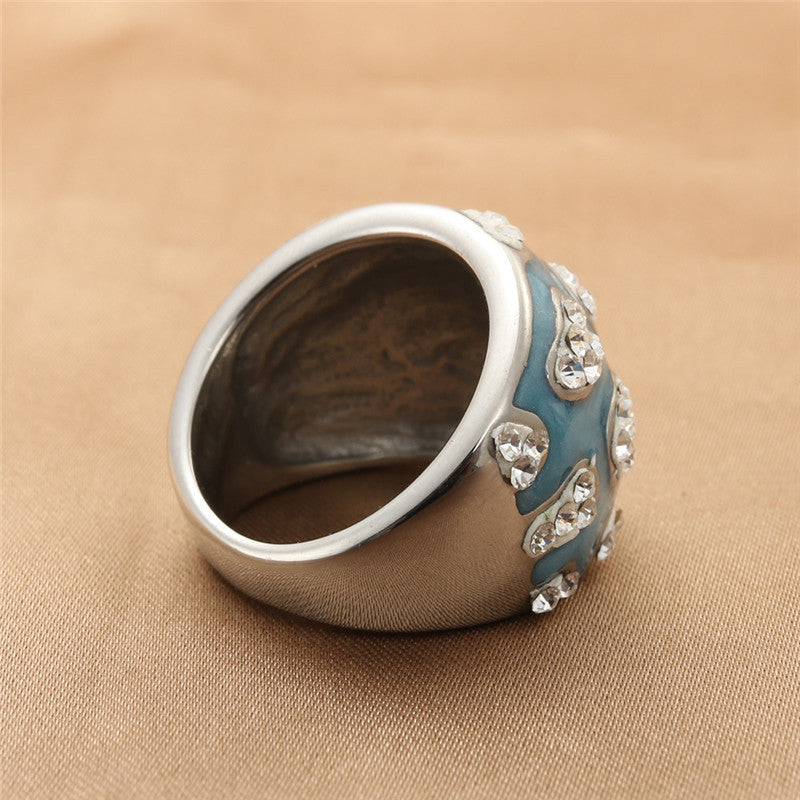 Anello bellissimo con stile unico