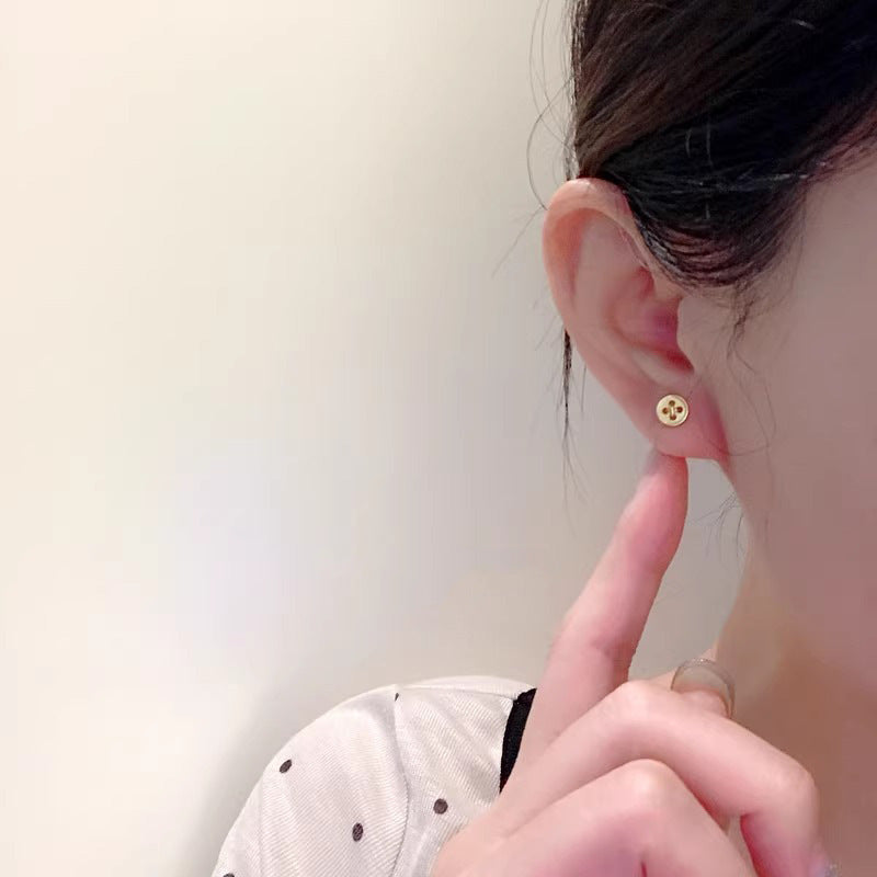 Orecchino affascinante per ogni occasione