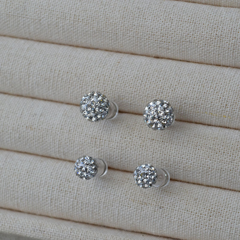 Argento Orecchino bellissimo con stile unico