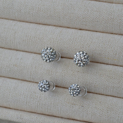 Argento Orecchino bellissimo con stile unico