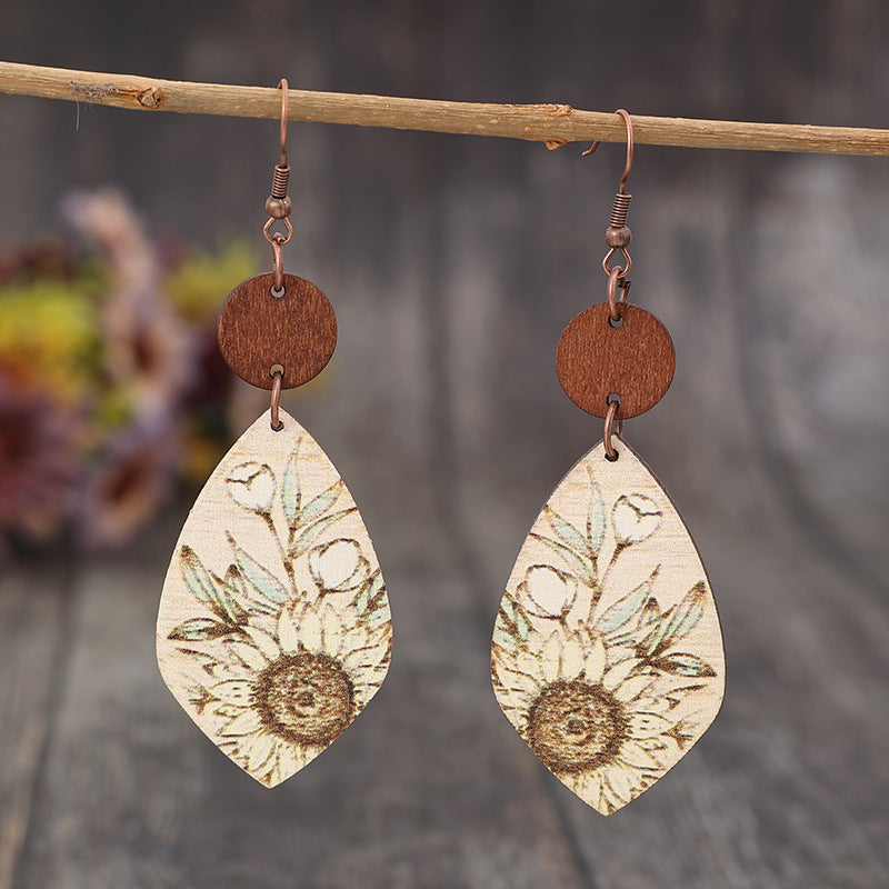 Orecchino artigianale delicato