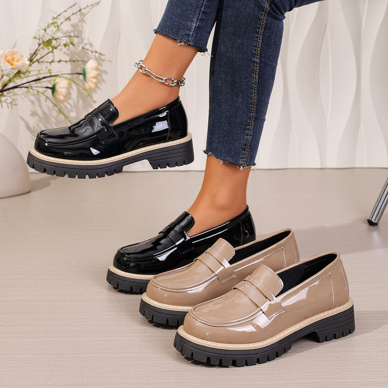 Scarpe Ortopediche Aggraziate dal Look Moderno
