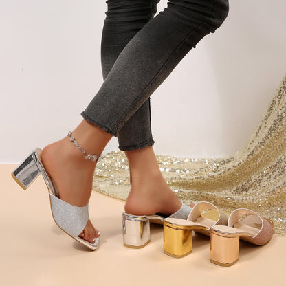 Sandali Ortopediche Aggraziate dal Look Moderno