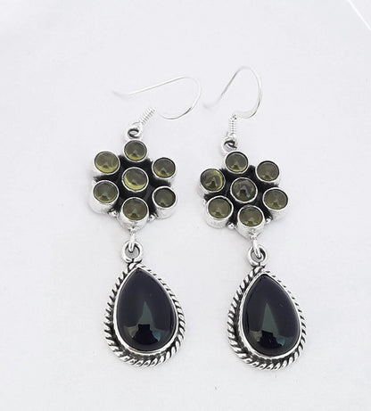 Orecchino classico dal fascino senza tempo