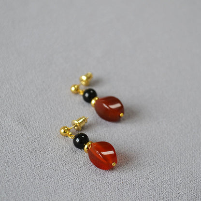 Argento Orecchino bellissimo con stile unico