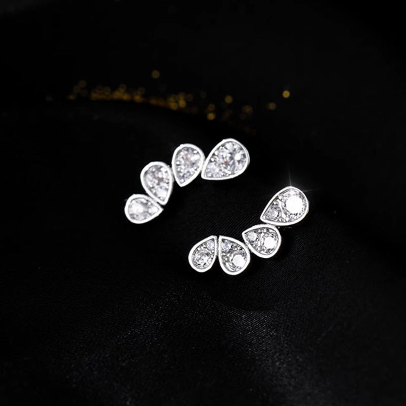 Orecchino classico dal fascino senza tempo