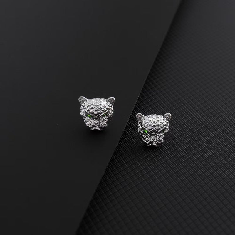 Orecchino vintage fatto a mano