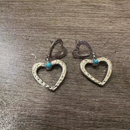 Orecchino vintage fatto a mano