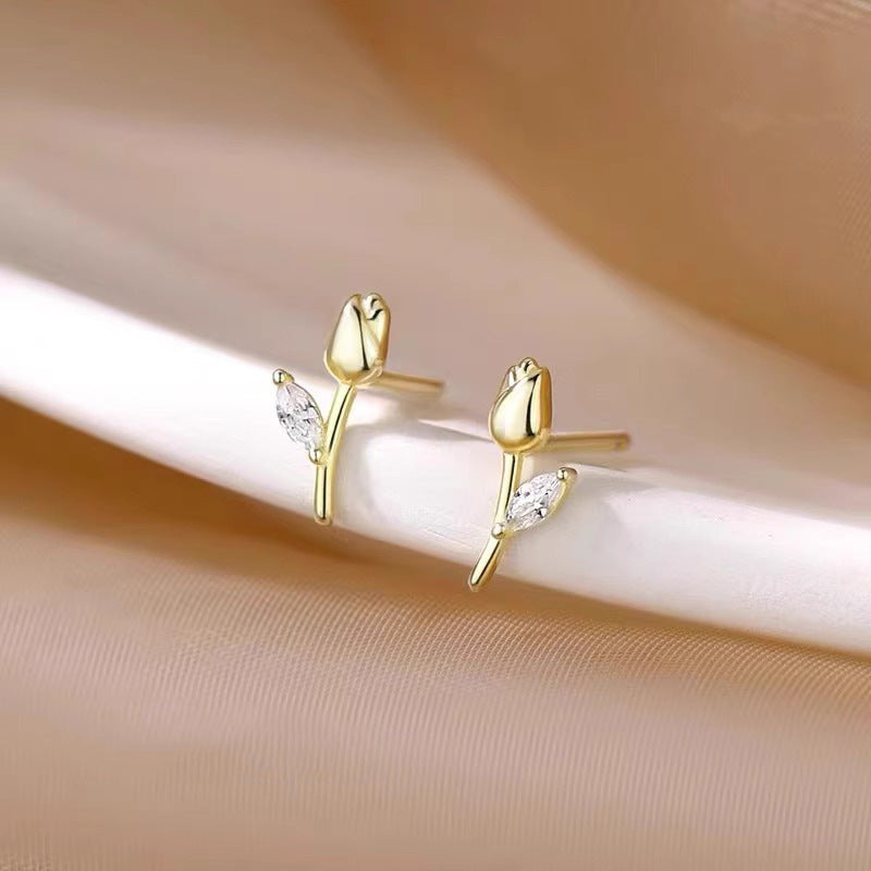 Orecchino stupendo per uso quotidiano