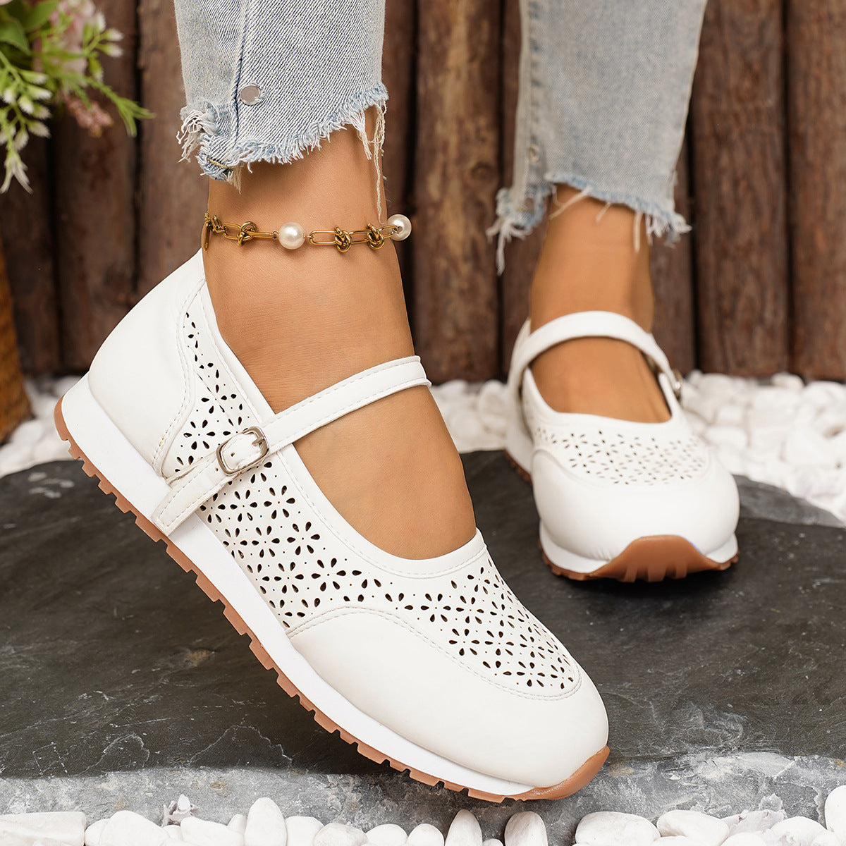 Scarpe Ortopediche Aggraziate dal Look Moderno