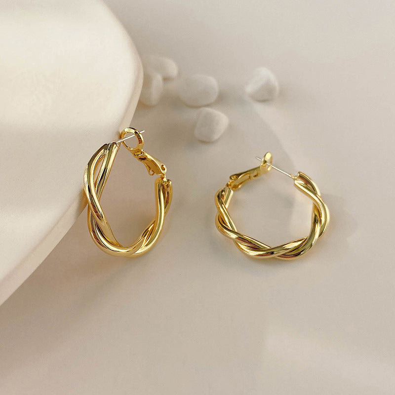 Orecchino romantico per momenti speciali