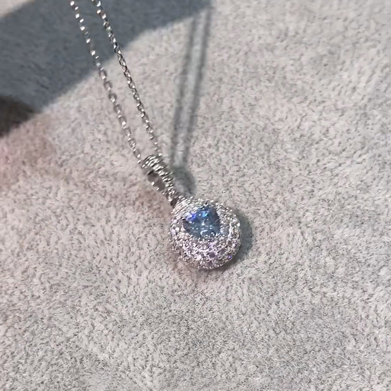 Gioiello bellissimo con stile unico