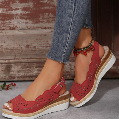 Sandali Ortopediche Aggraziate dal Look Moderno