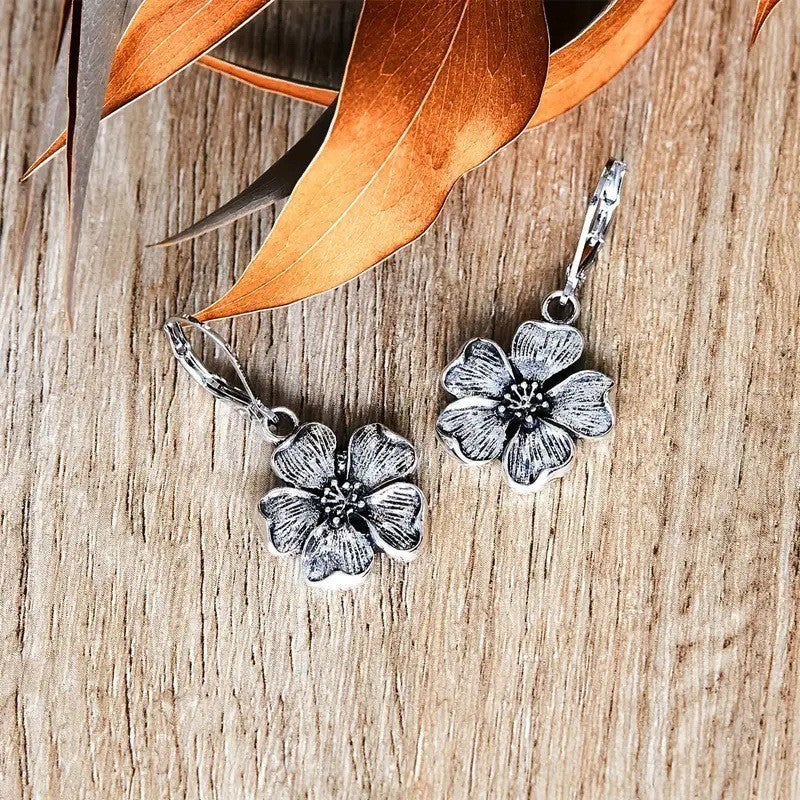 Orecchino classico dal fascino senza tempo