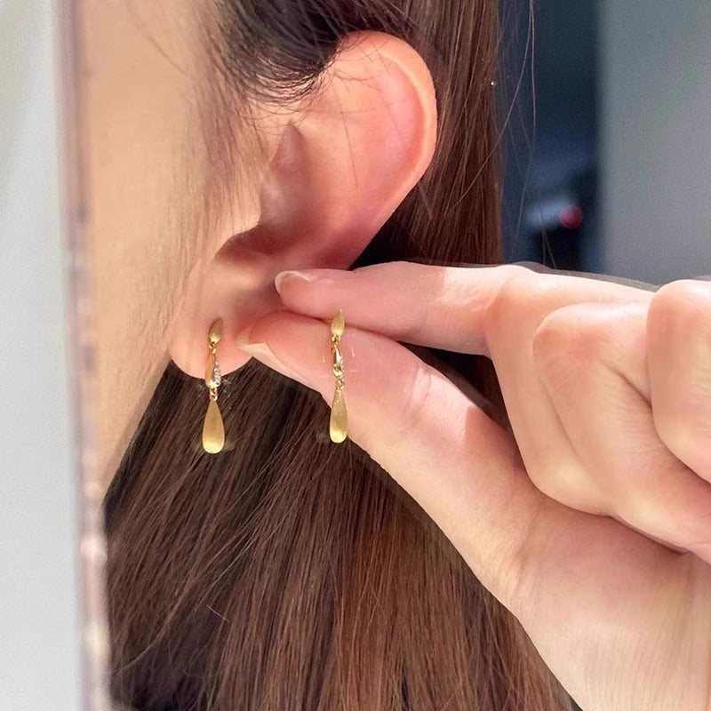 Oro Orecchino elegante per ogni occasione