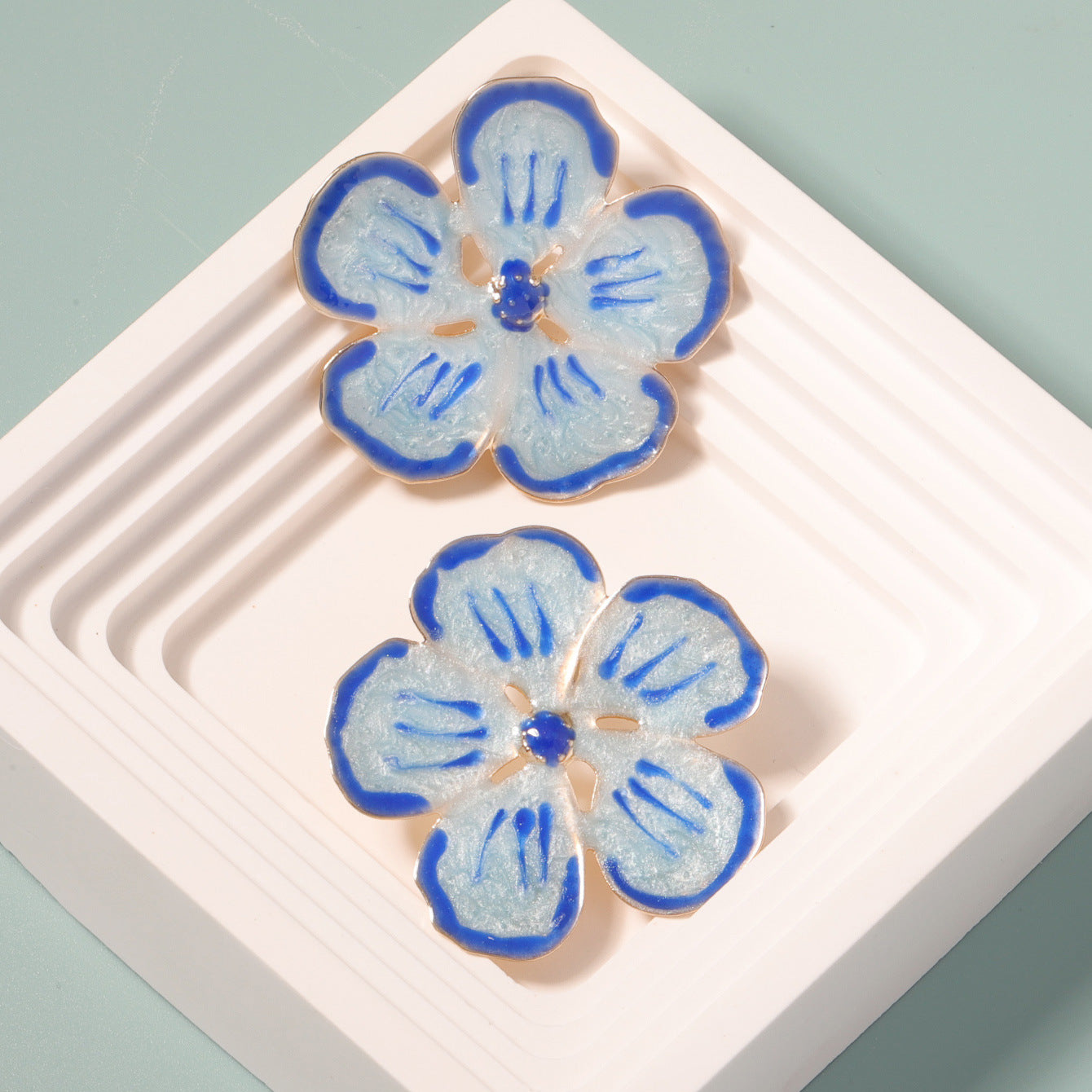 Orecchino bellissimo con stile unico