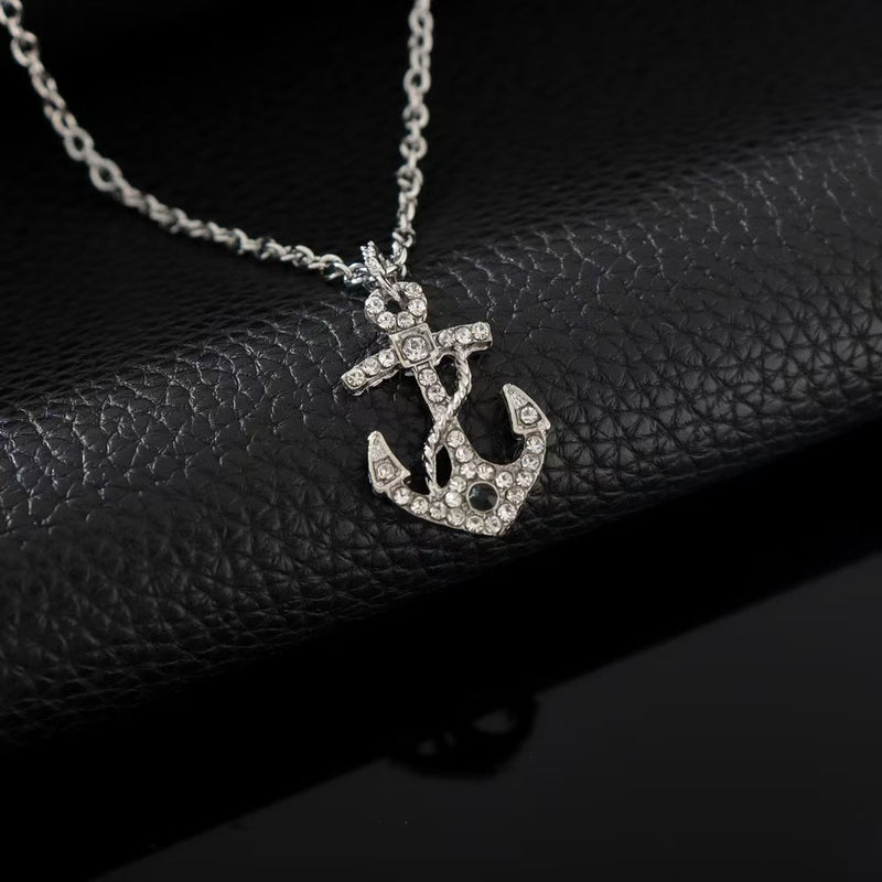 Collana bellissimo con stile unico